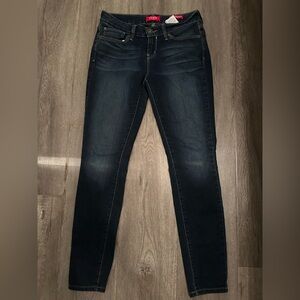 Guess Women's Dark Blue Skinny Jeans